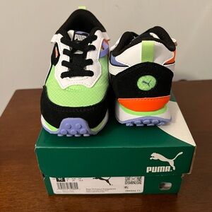 Toddler Sneakers, Puma, Size: 9c, Color: Black, Lime, Purple, white, Orange